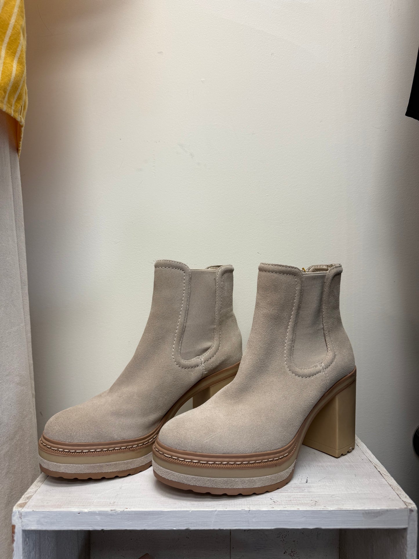 Steve Madden Boots