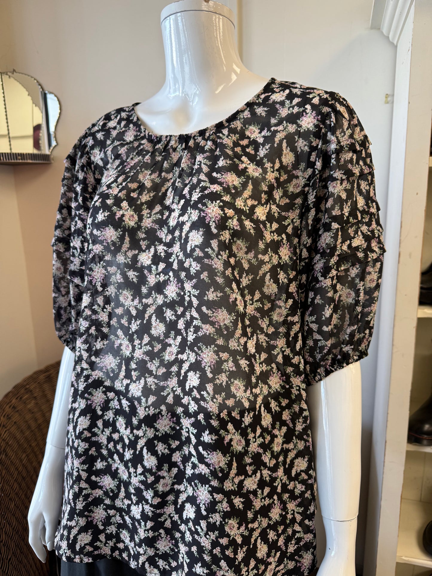 Seeking Lola Top