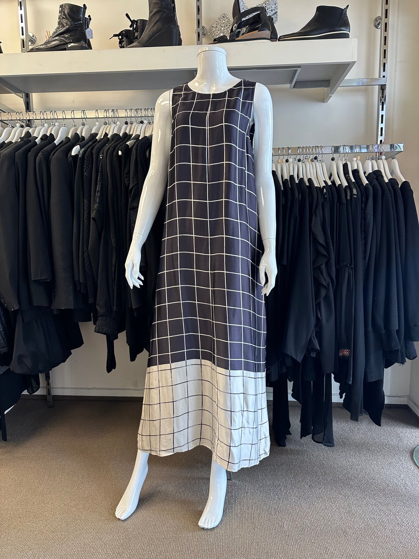 Veronika Maine Dress