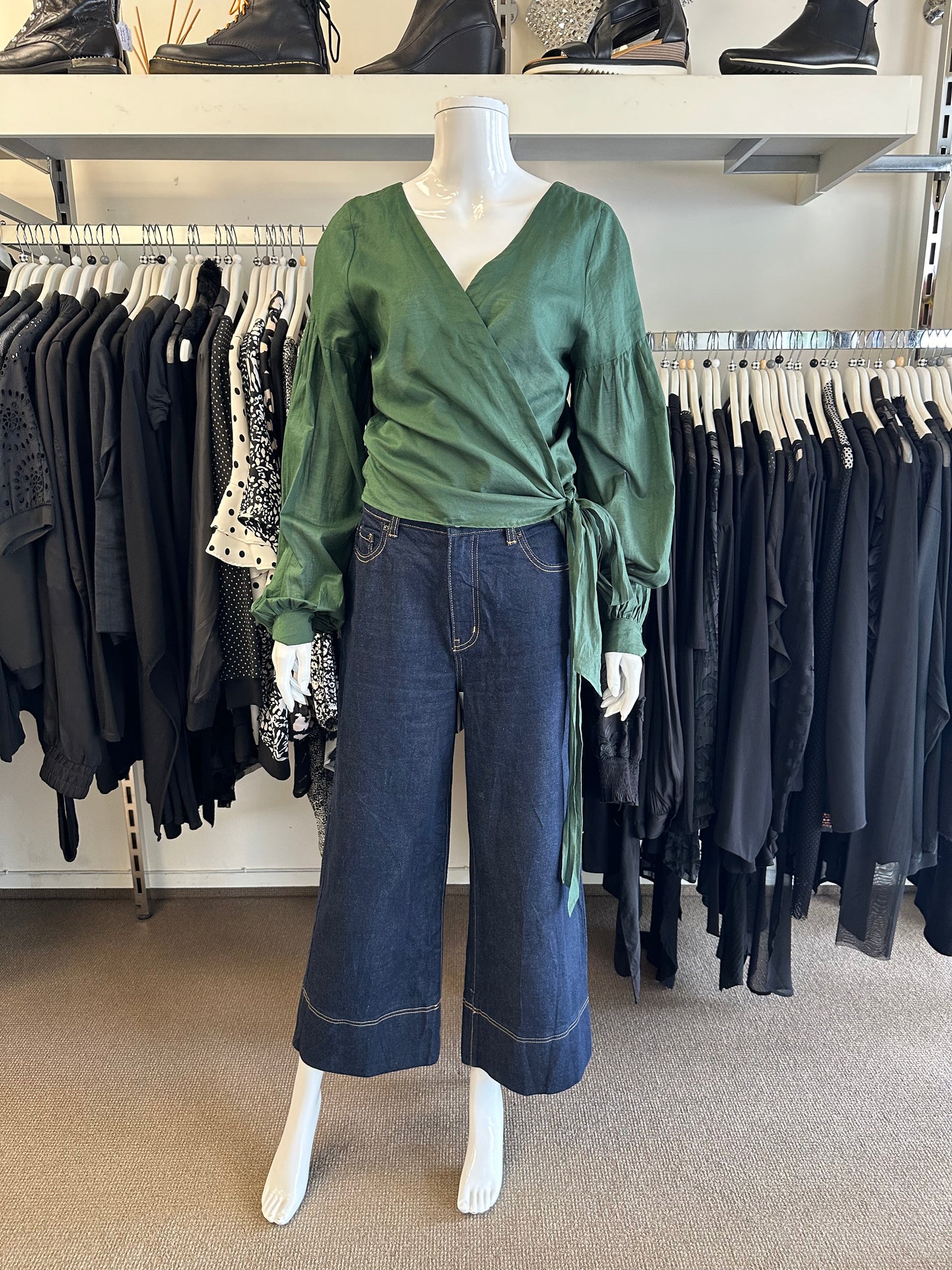 Blak Wrap Top