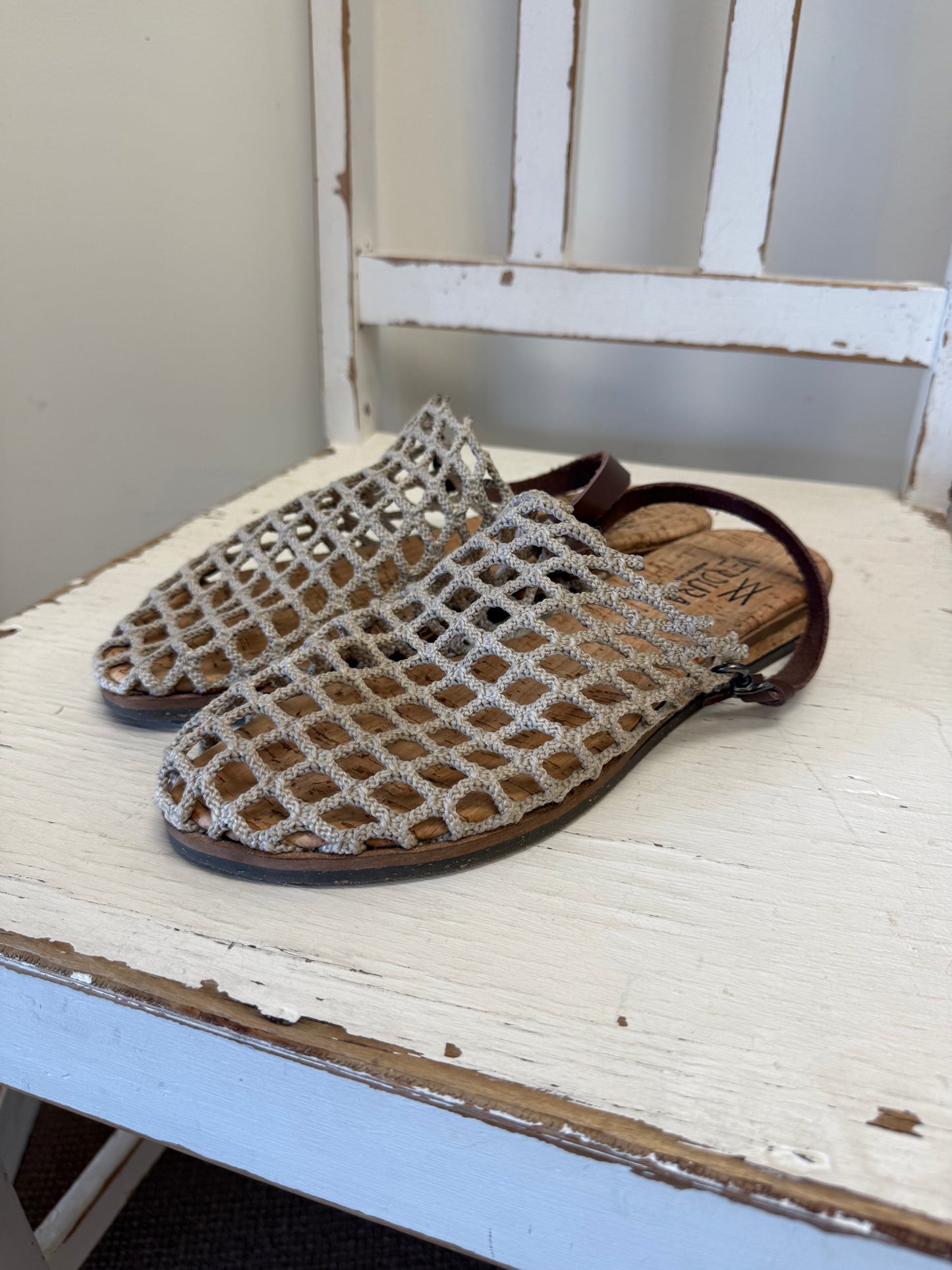 Verdura String shoes