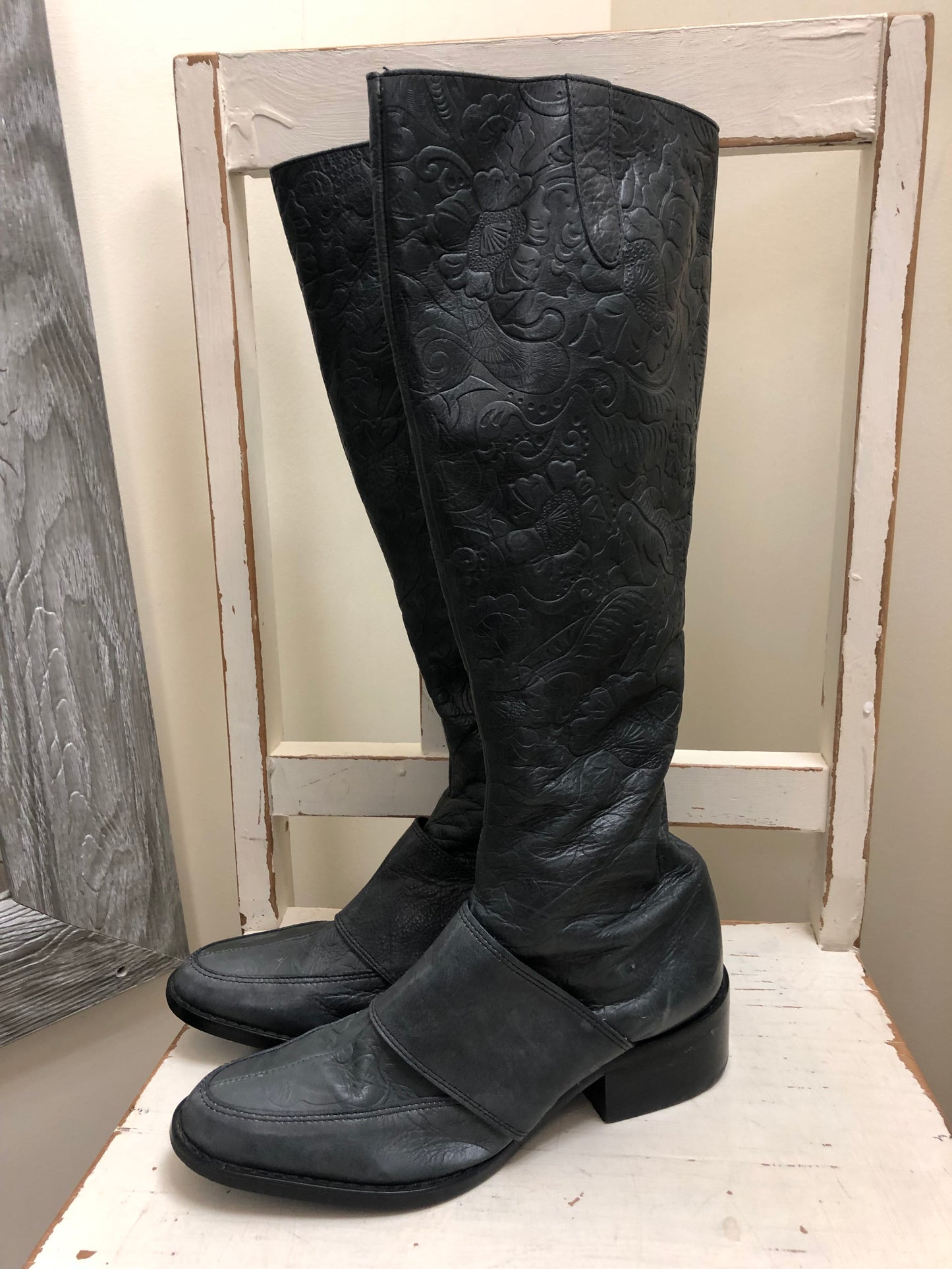 Briarwood Boots