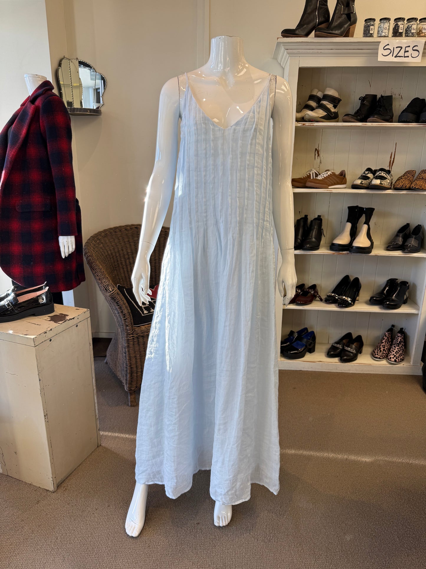 Dissh Dress