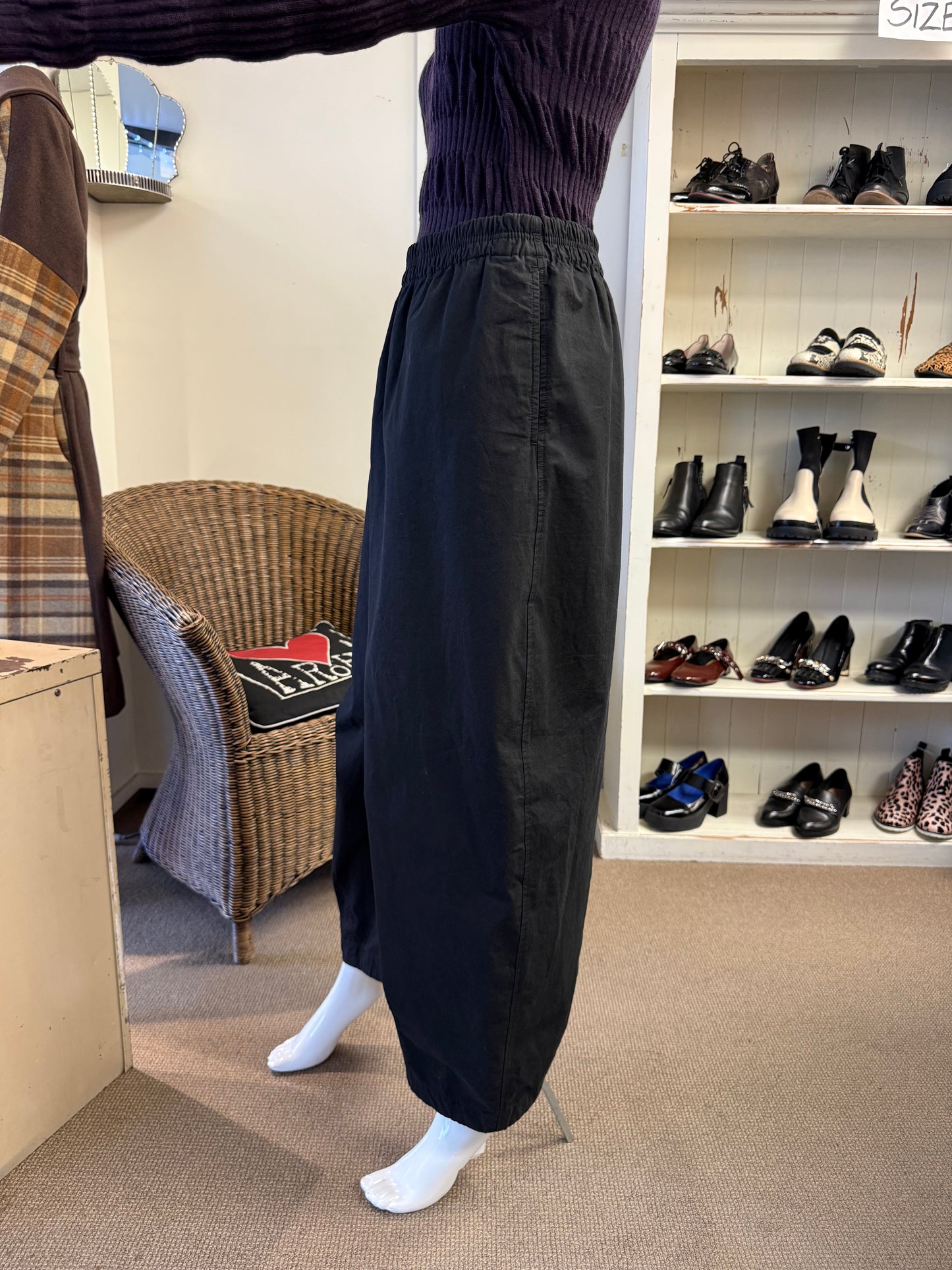 Assembly Label Pants