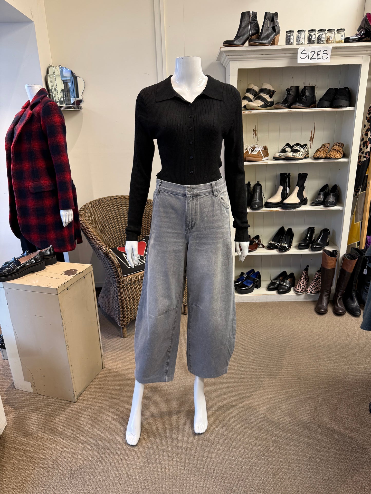 Max Barrel Jeans