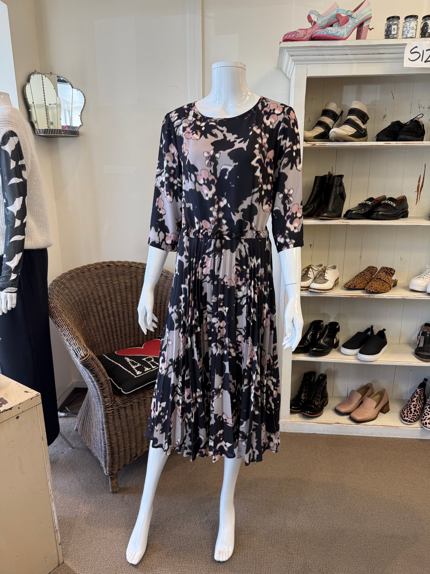 Juliette Hogan Dress