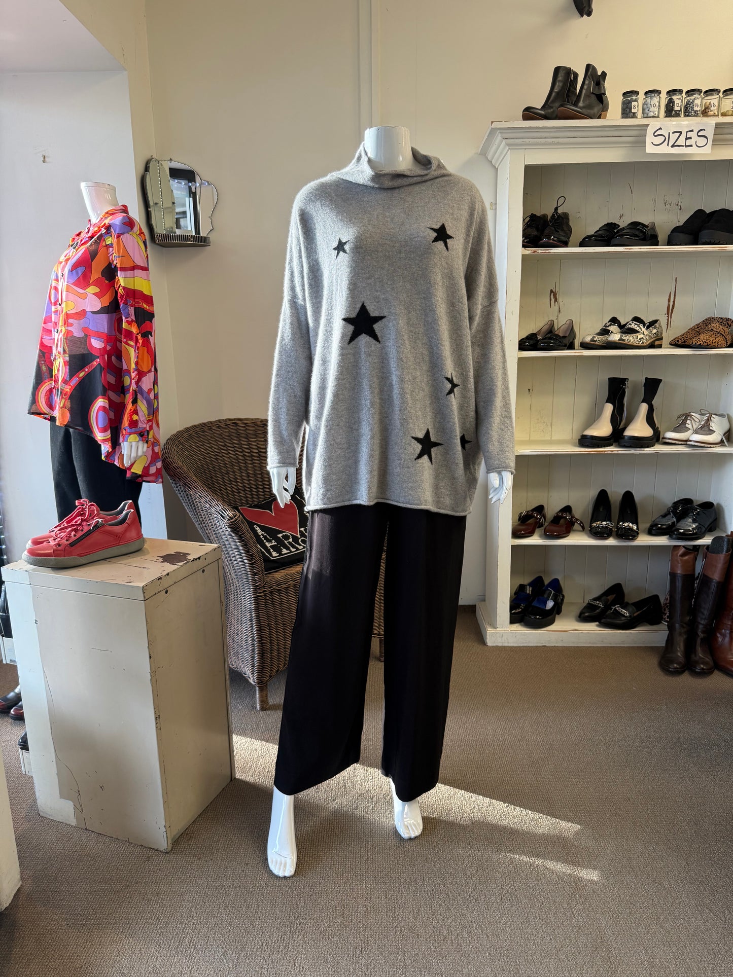 Caroline Sills 100% Cashmere Knit