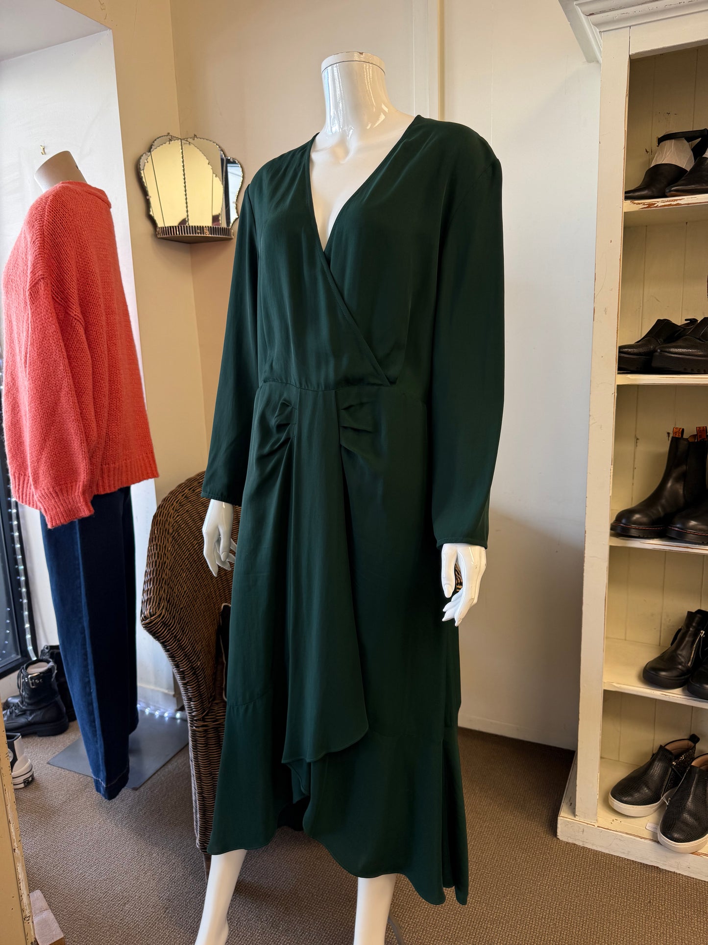Veronika Maine Dress