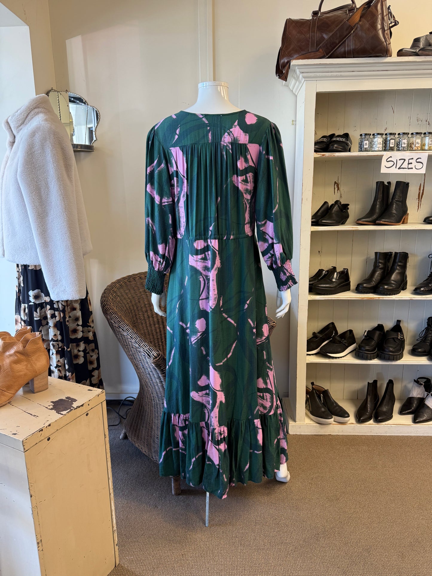 Fria Dress