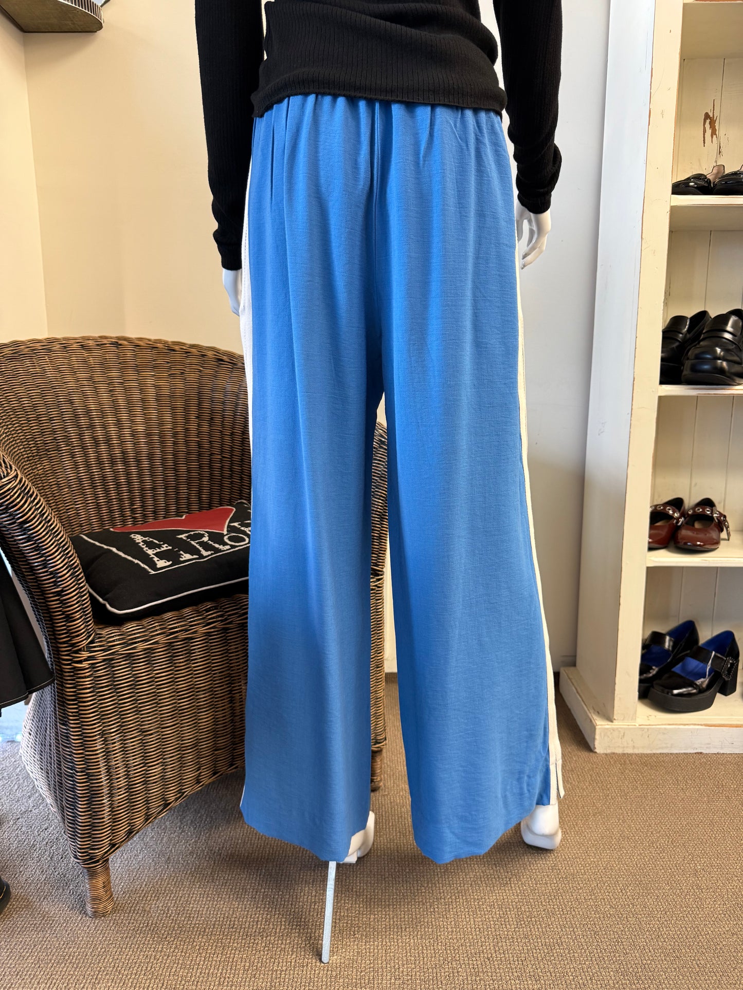 Moke Pants