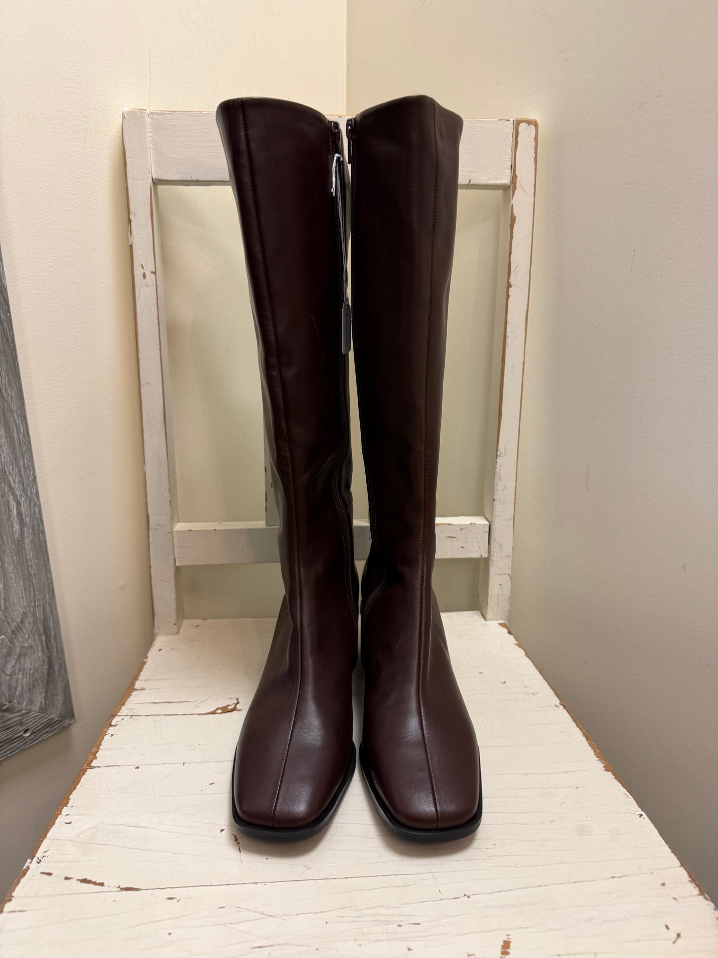 Isabella Anselmi Boots