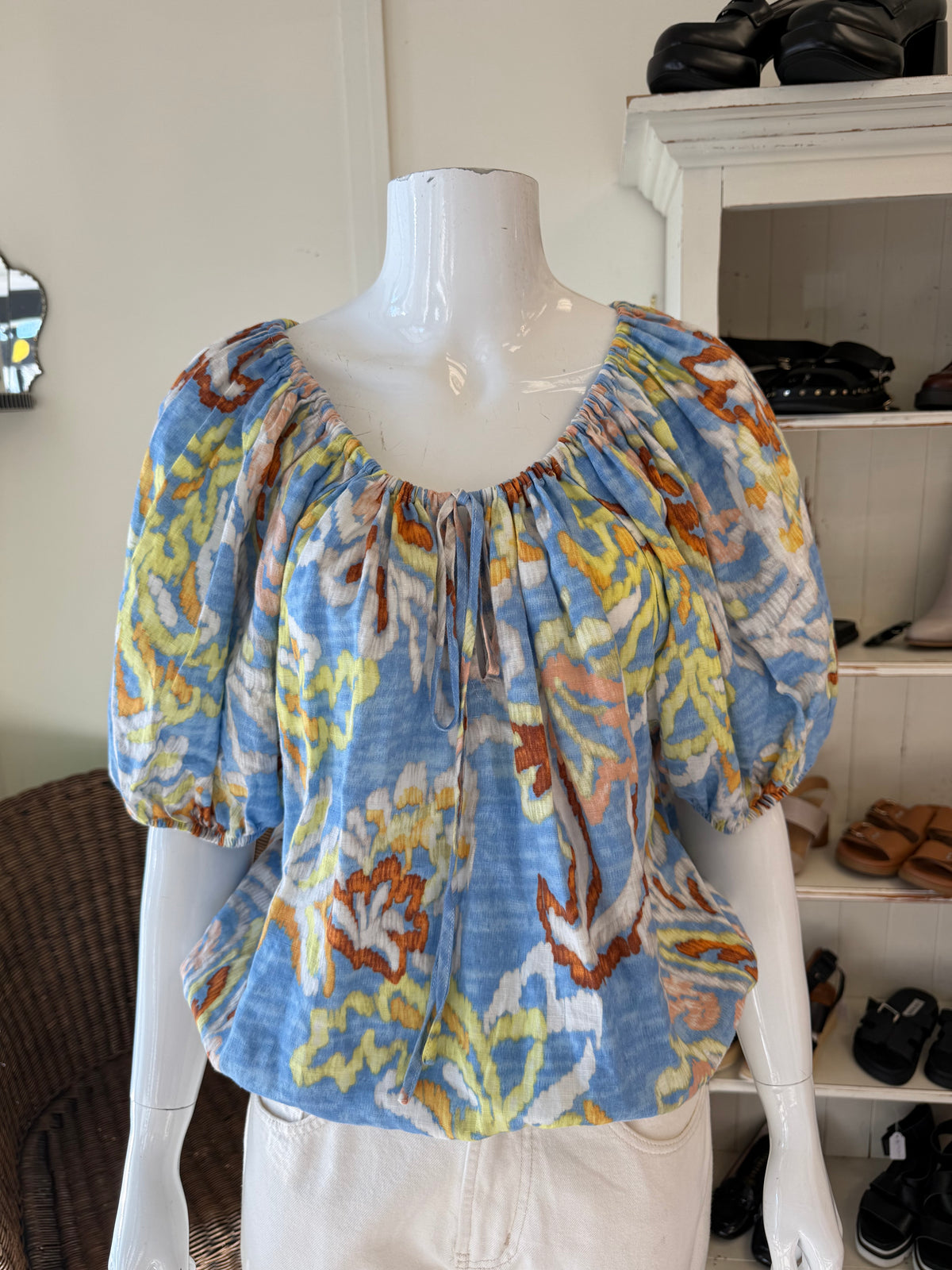Zest Linen Top
