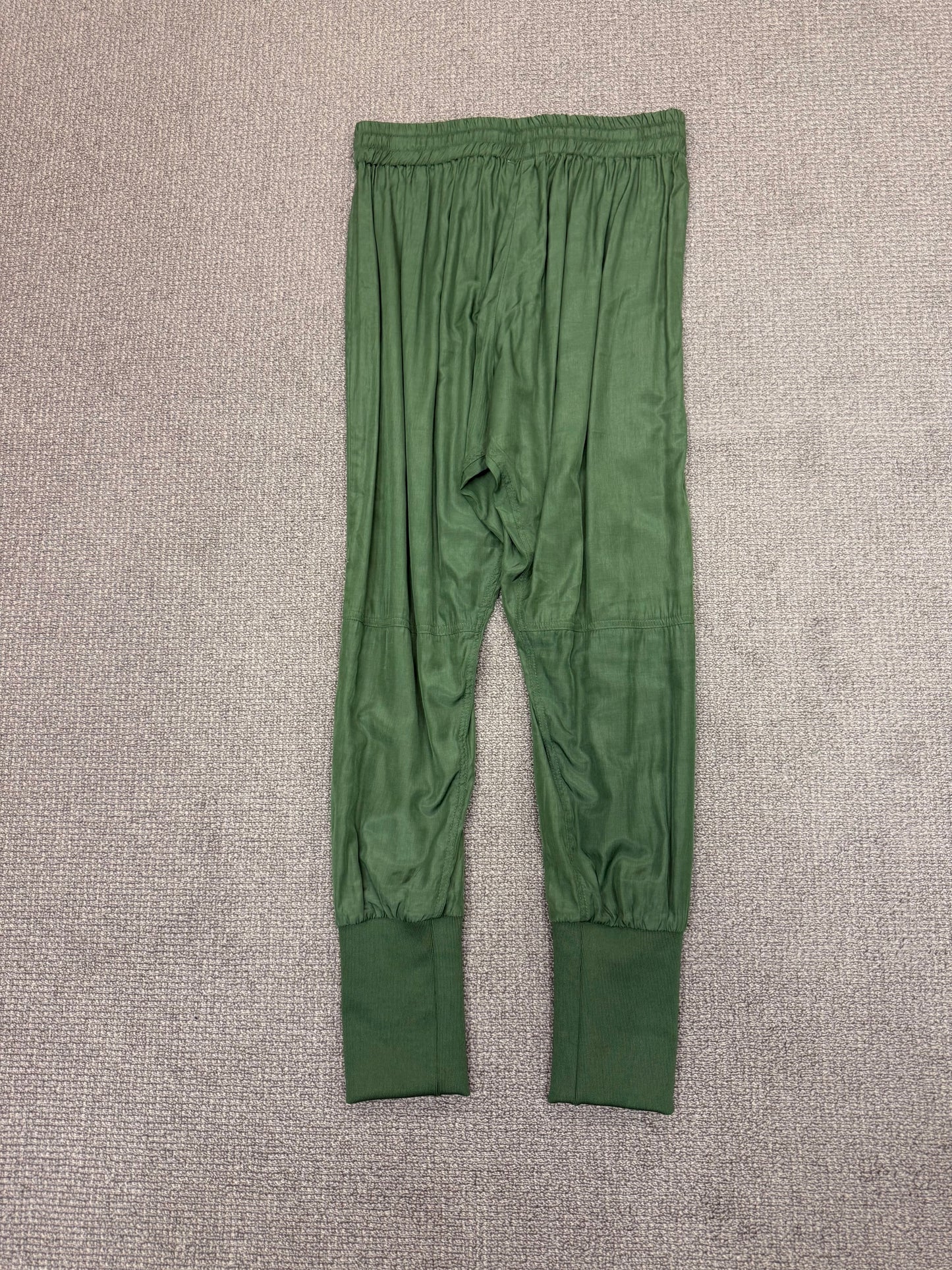 Pretty Basic by Augustine Pants