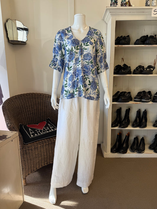 Madly Sweetly High Tea Top