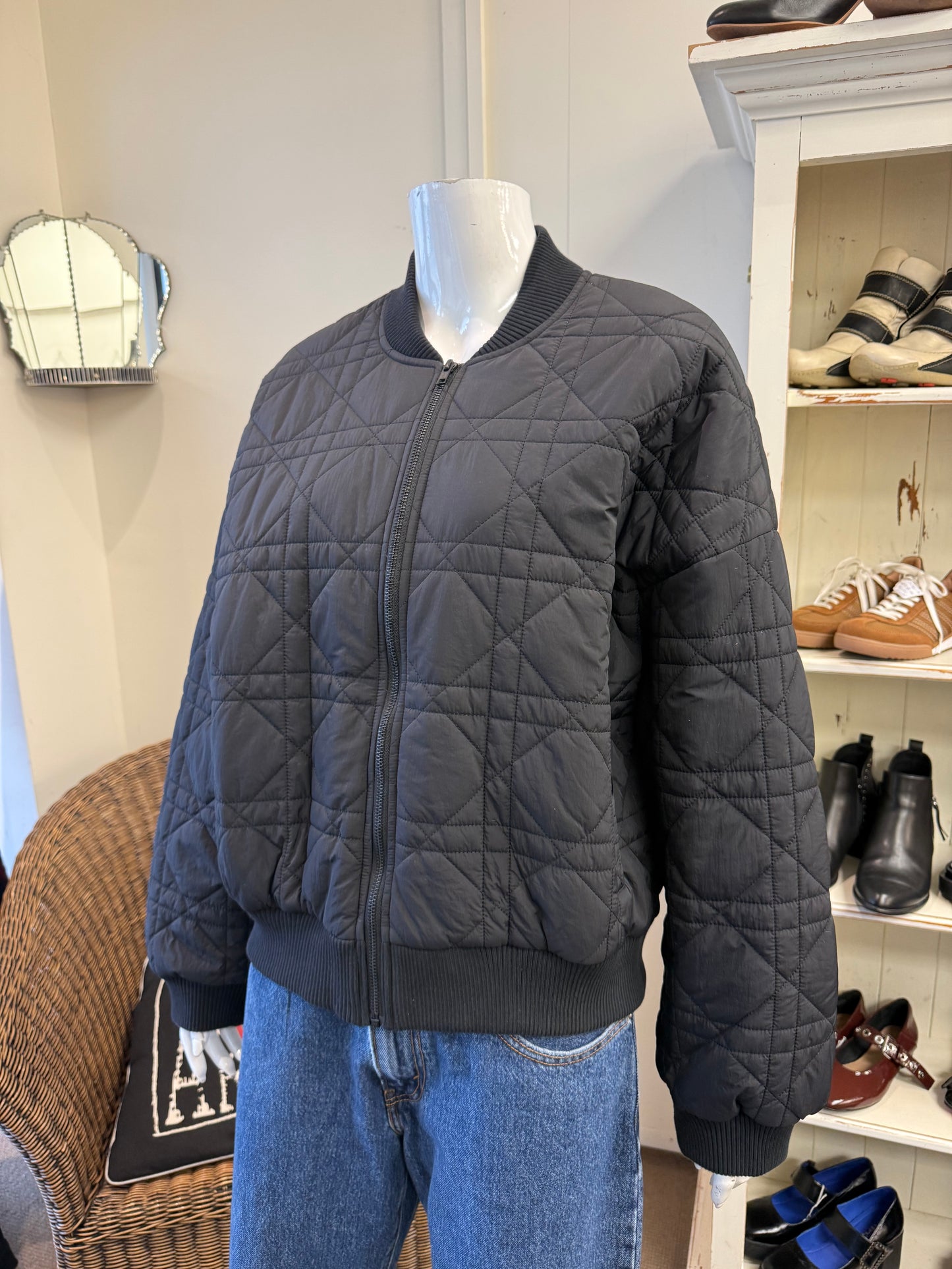 Knewe Label Jacket