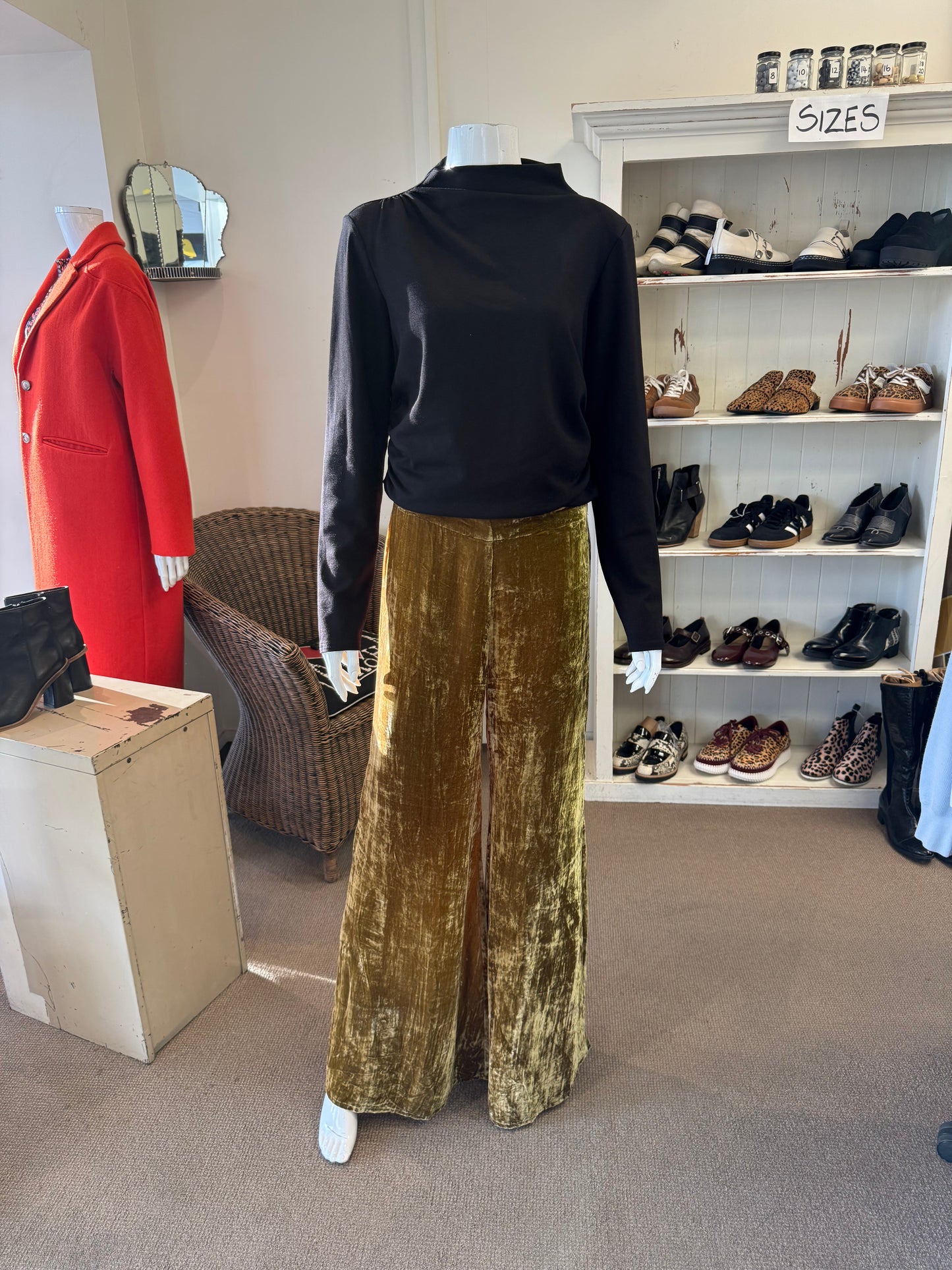 Lilya Pants