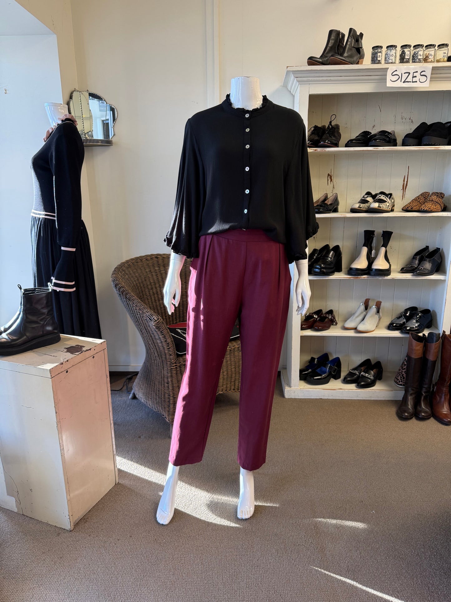 Nyne Pants