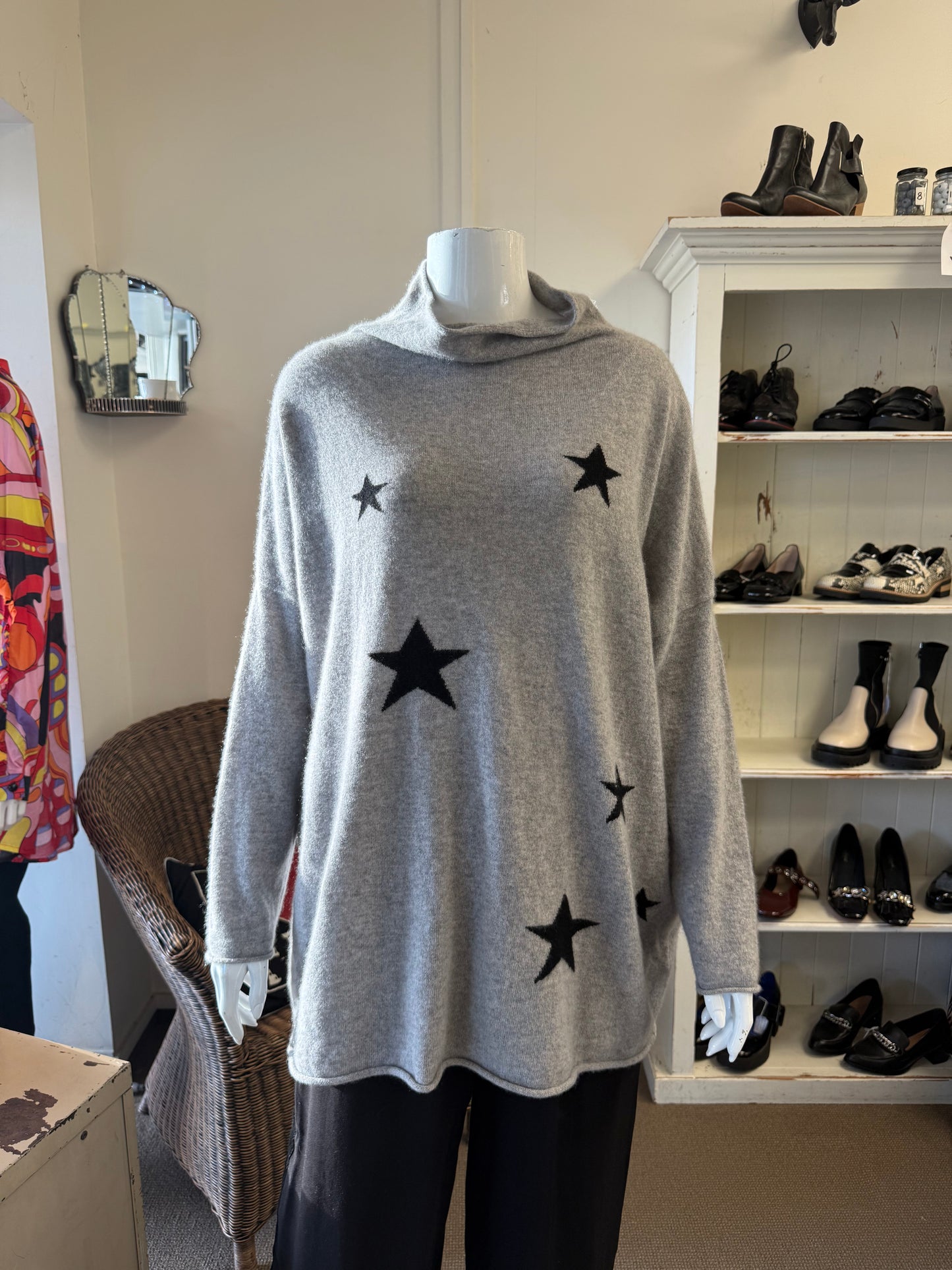 Caroline Sills 100% Cashmere Knit