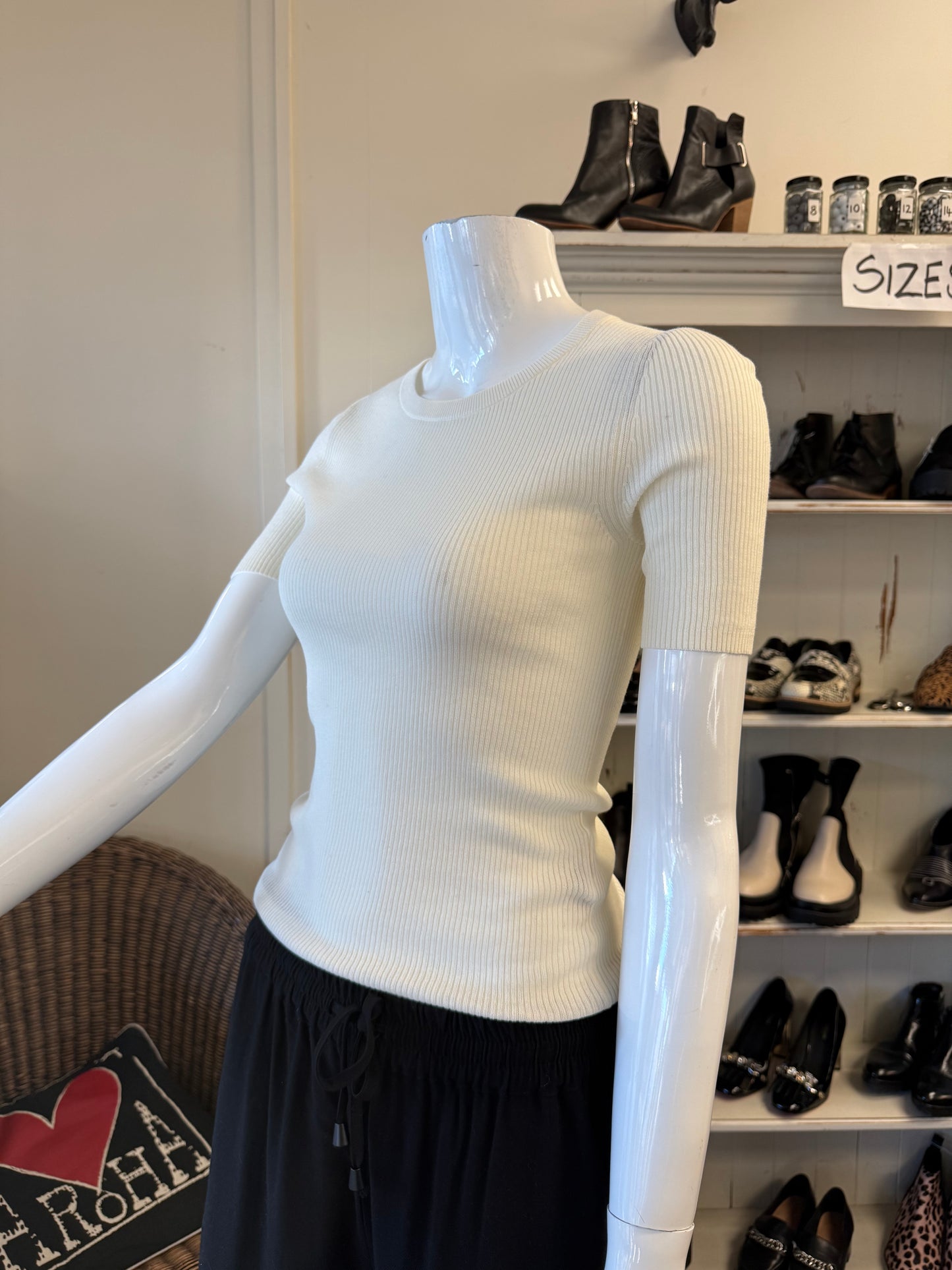 Rowie Top