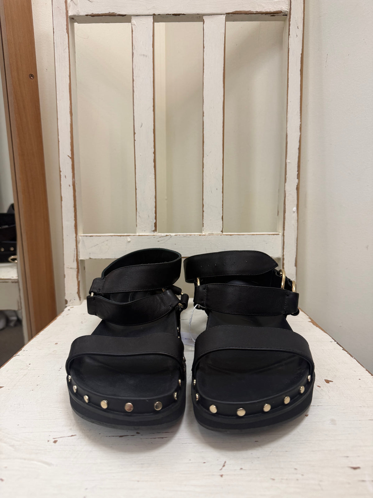 La Tribe Sandals