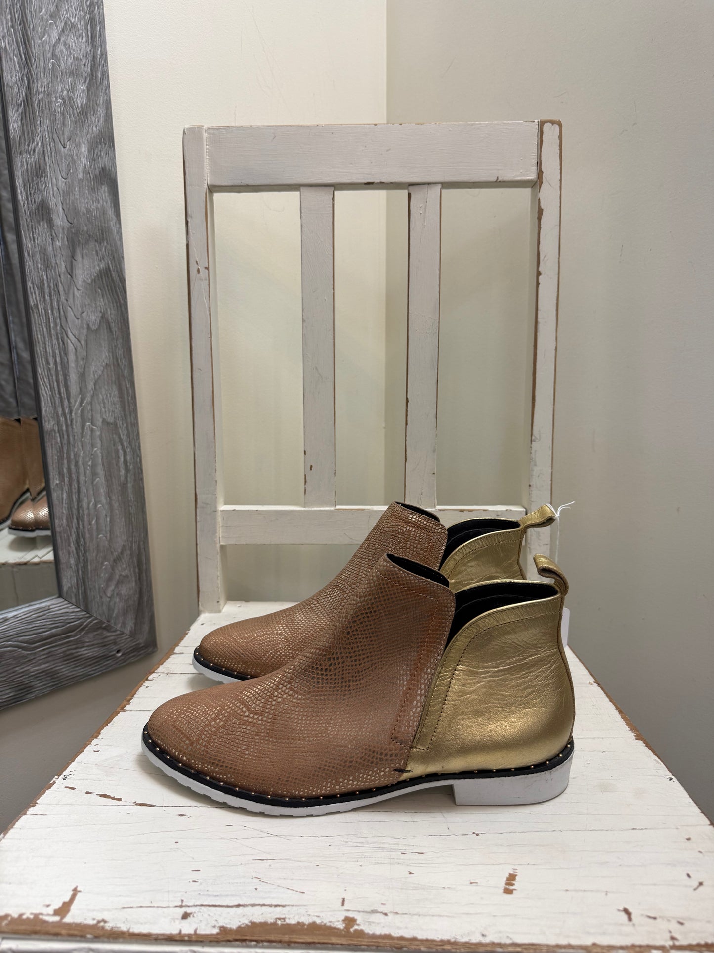Hey Monday Boots