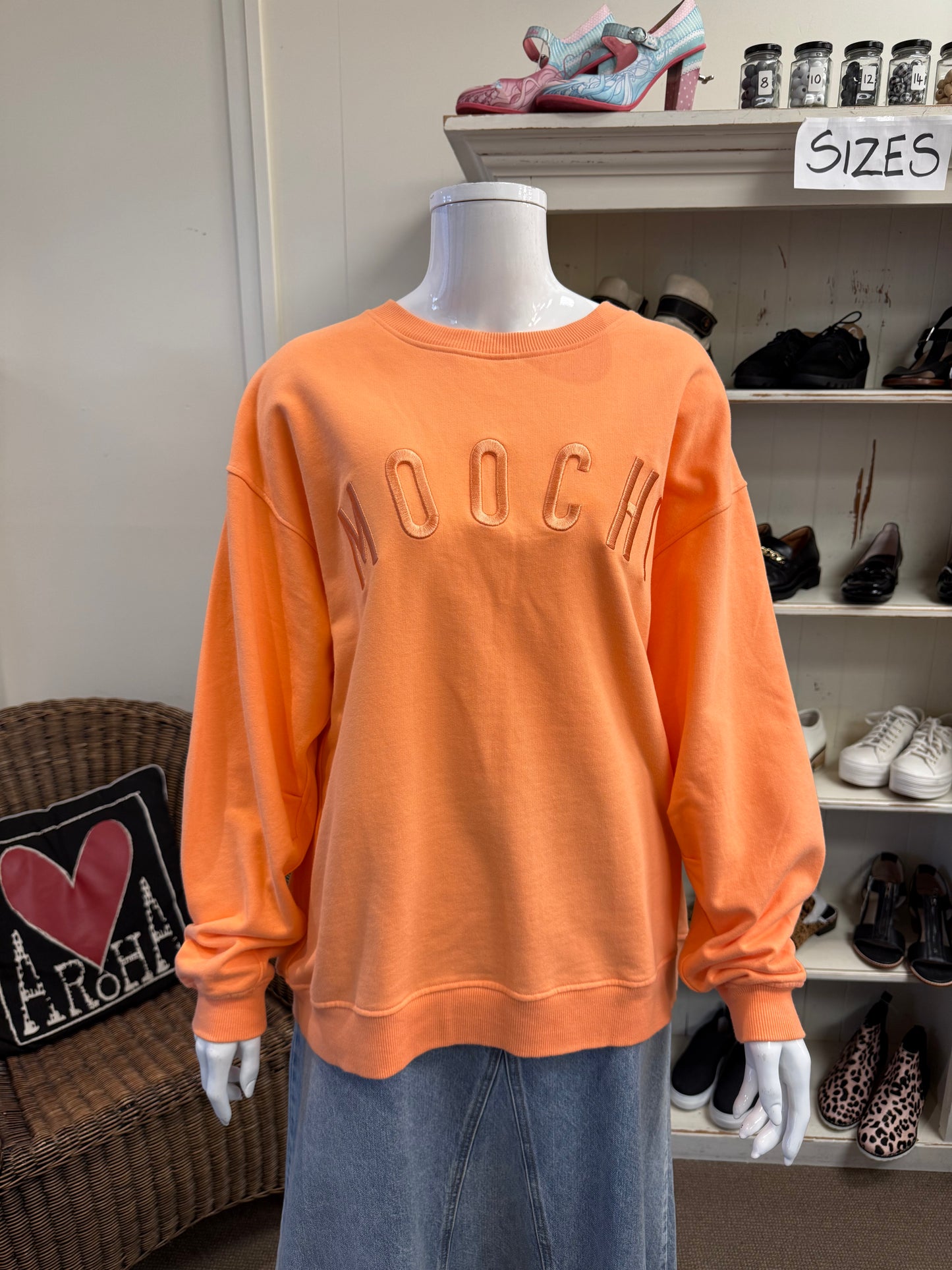 Moochi Crewneck