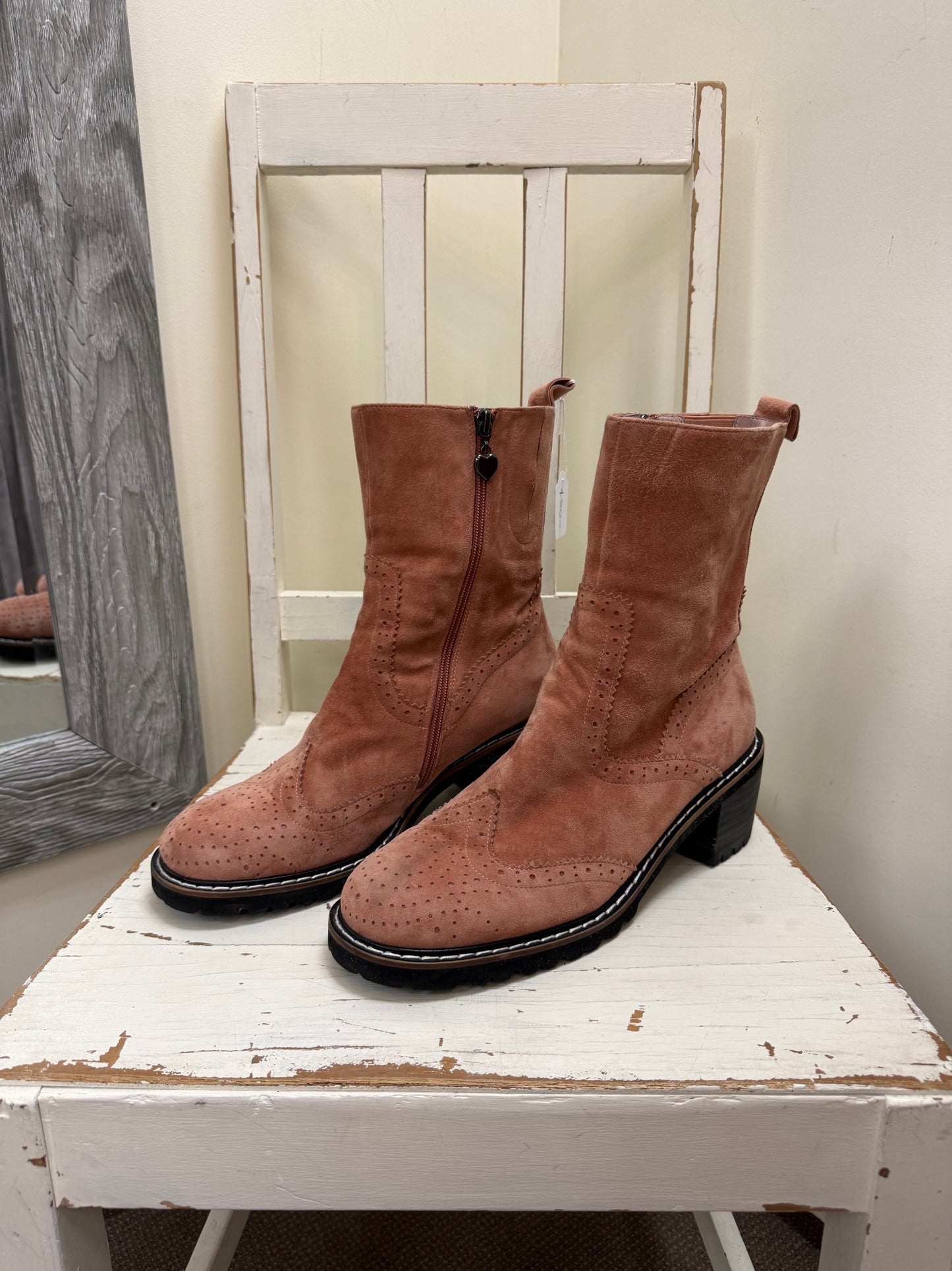 Minx Boots