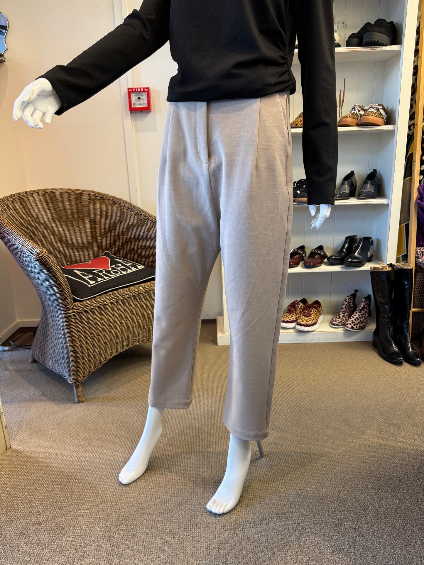 Moochi Pants