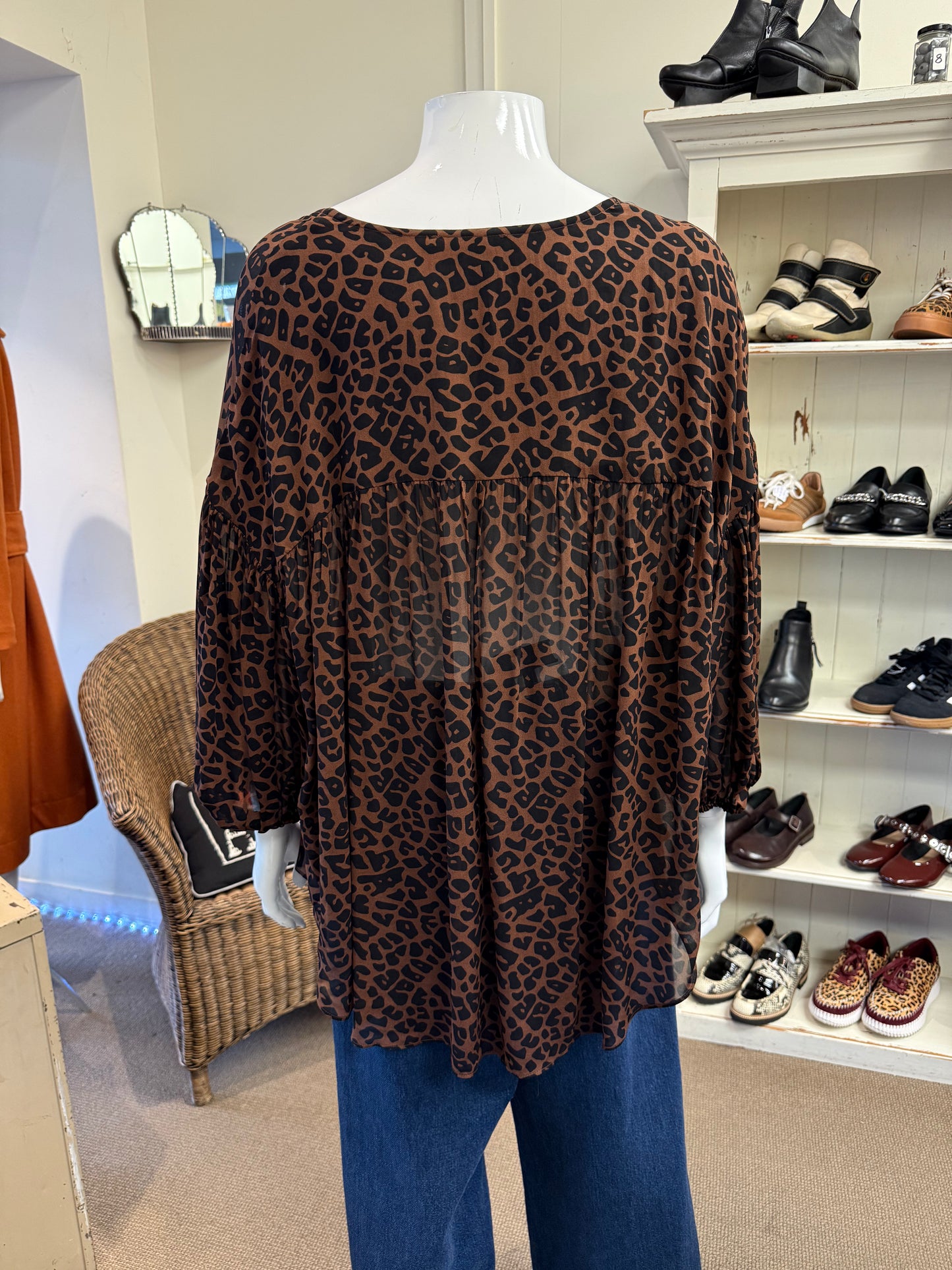 Fate + Becker Top