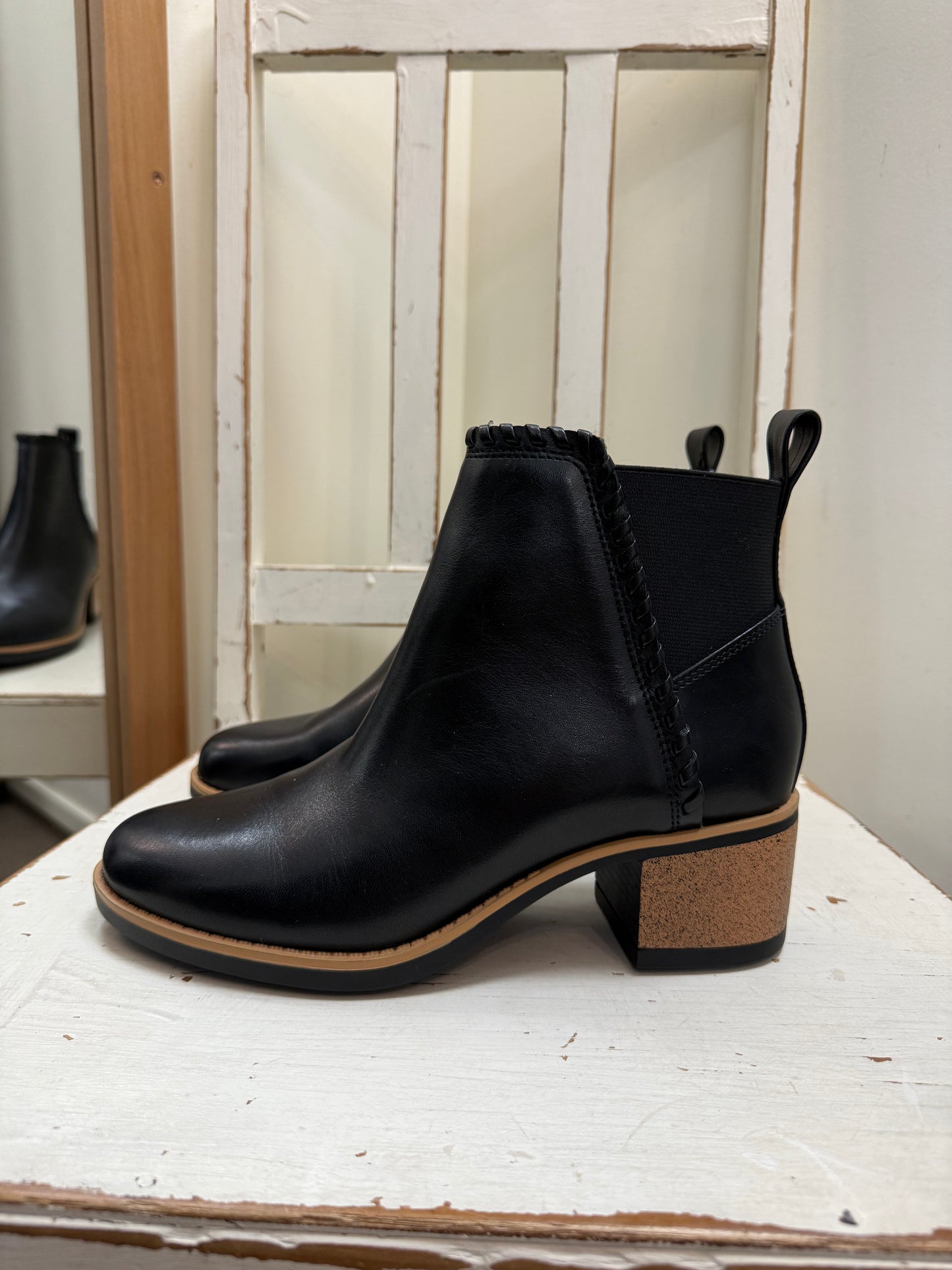 Isabella Anselmi Boots