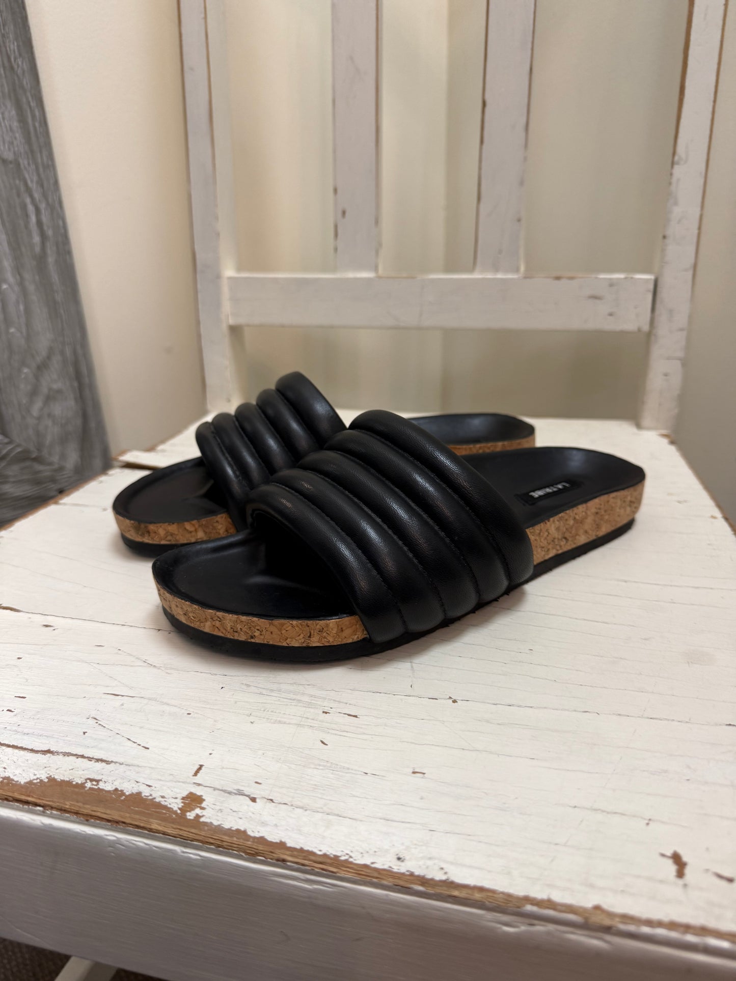 La Tribe Slips