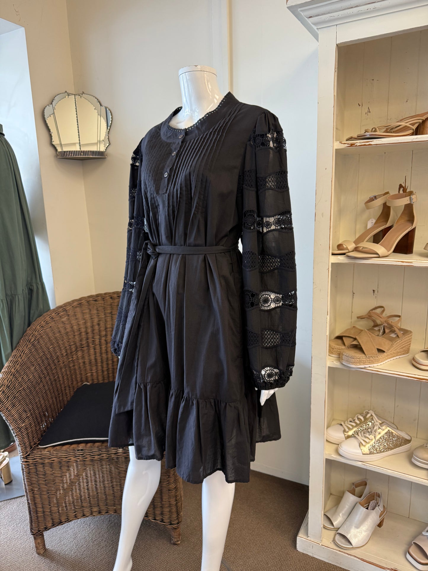 Drama Eliza Dress