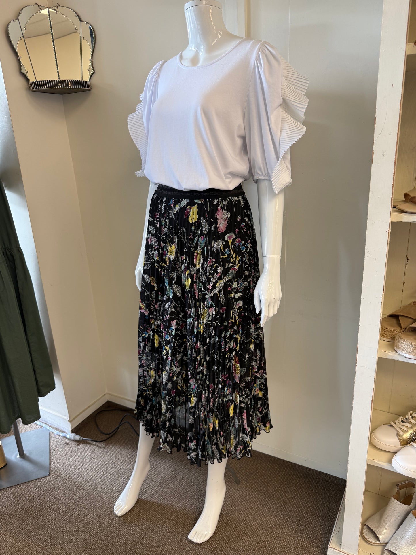 Random Skirt