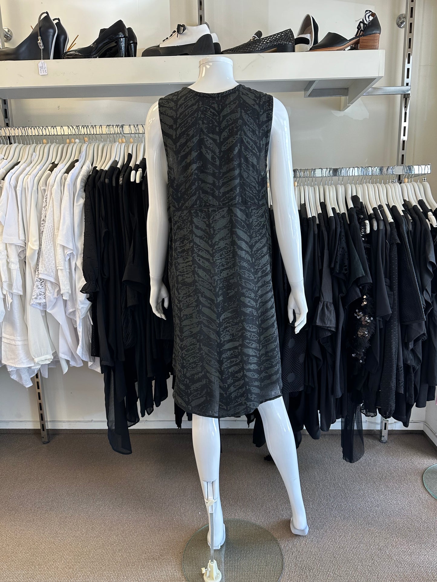 Nom-d Dress