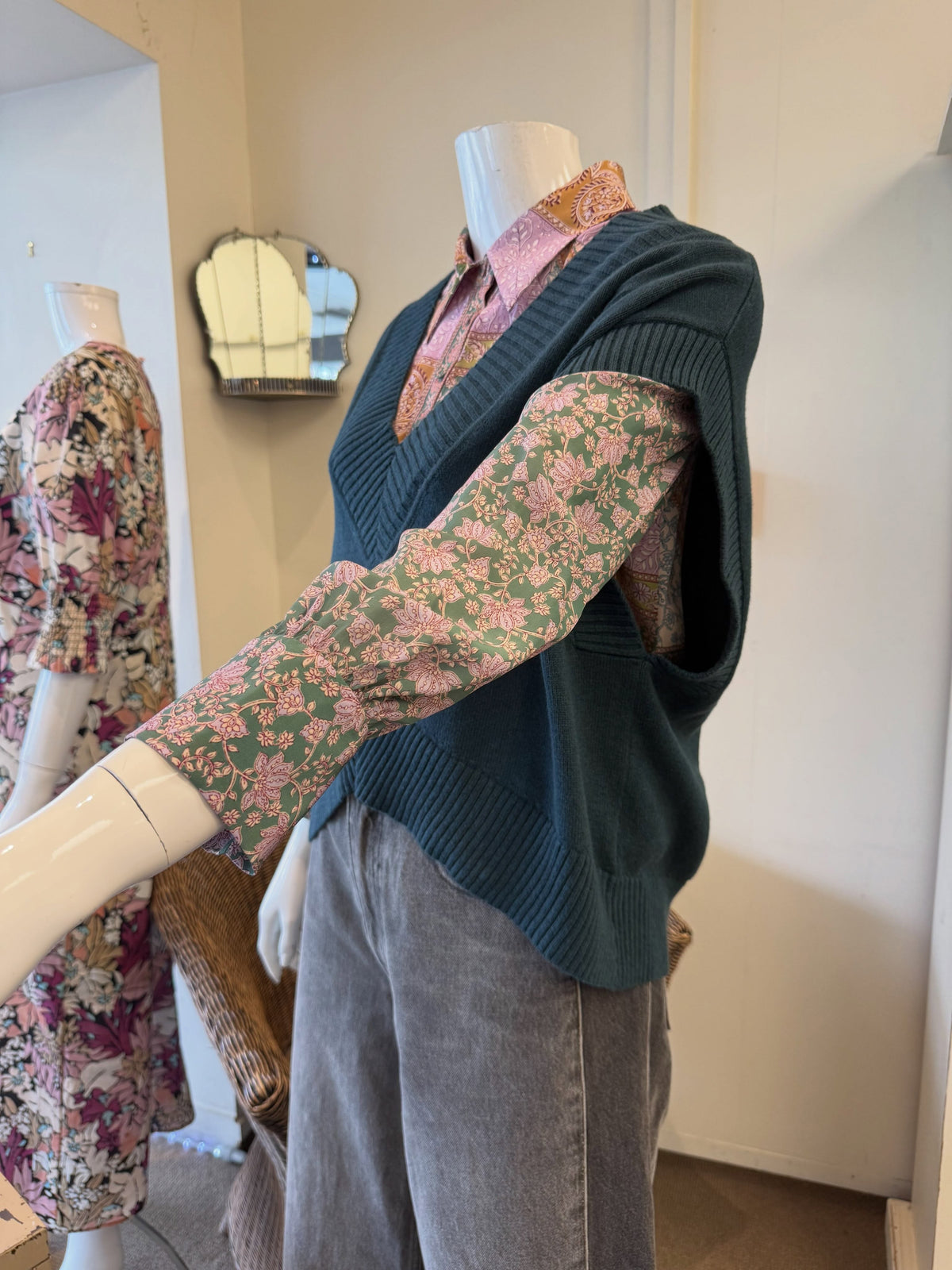 Moochi Vest